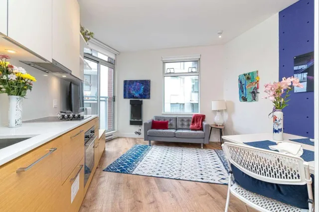 Harbour Oasis Microloft Studio